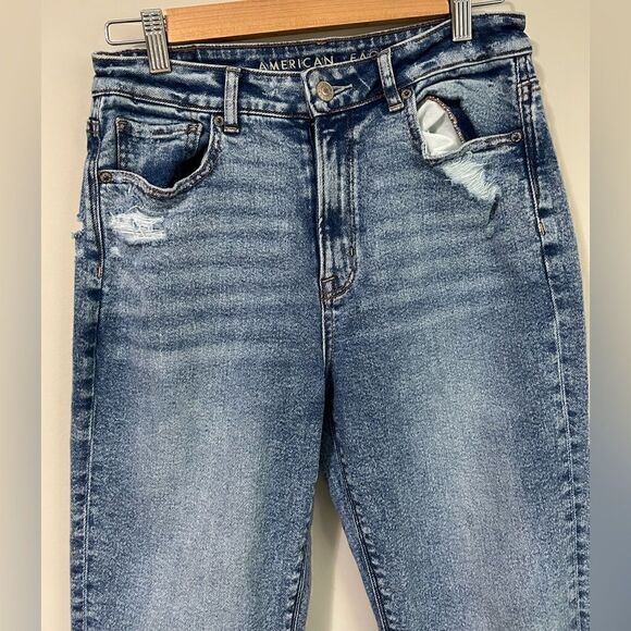 American Eagle Mom Stretch Jeans - Picture 3 of 9
